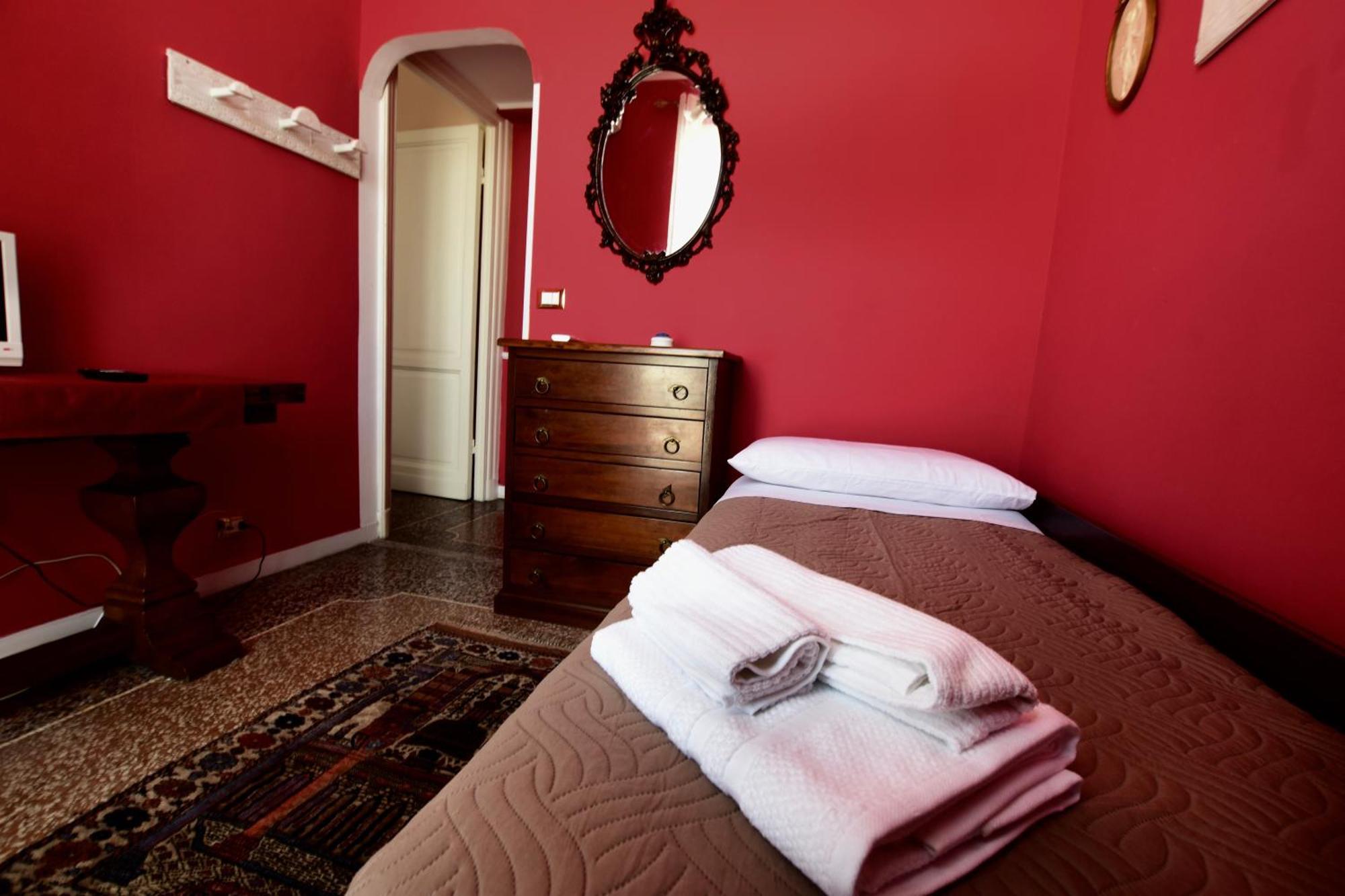 Apartment Classicosuitetti Attico Con Terrazzo Al Piano *