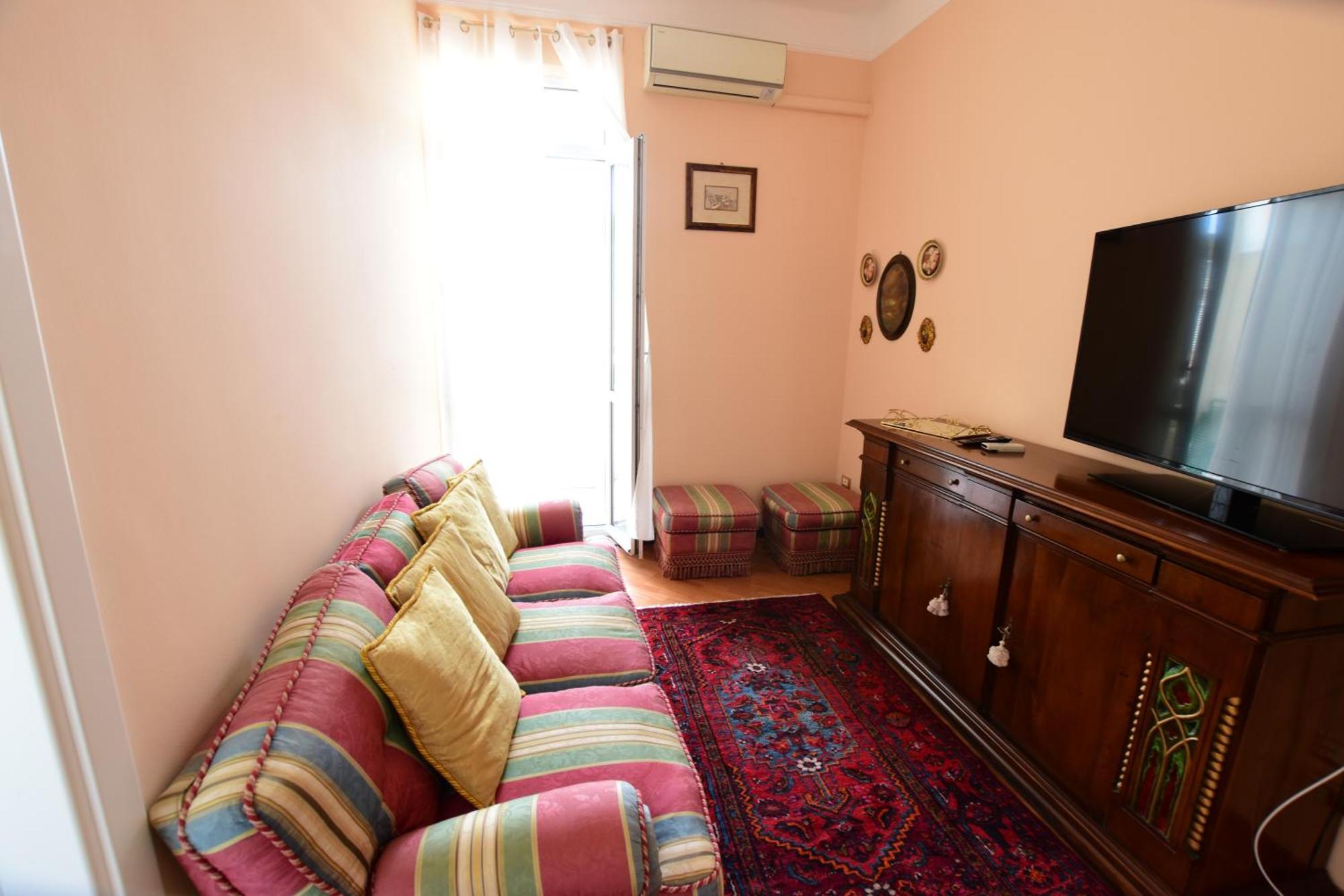Apartment Classicosuitetti Attico Con Terrazzo Al Piano