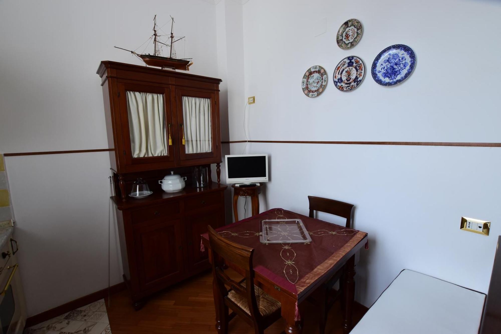 Apartment Classicosuitetti Attico Con Terrazzo Al Piano *