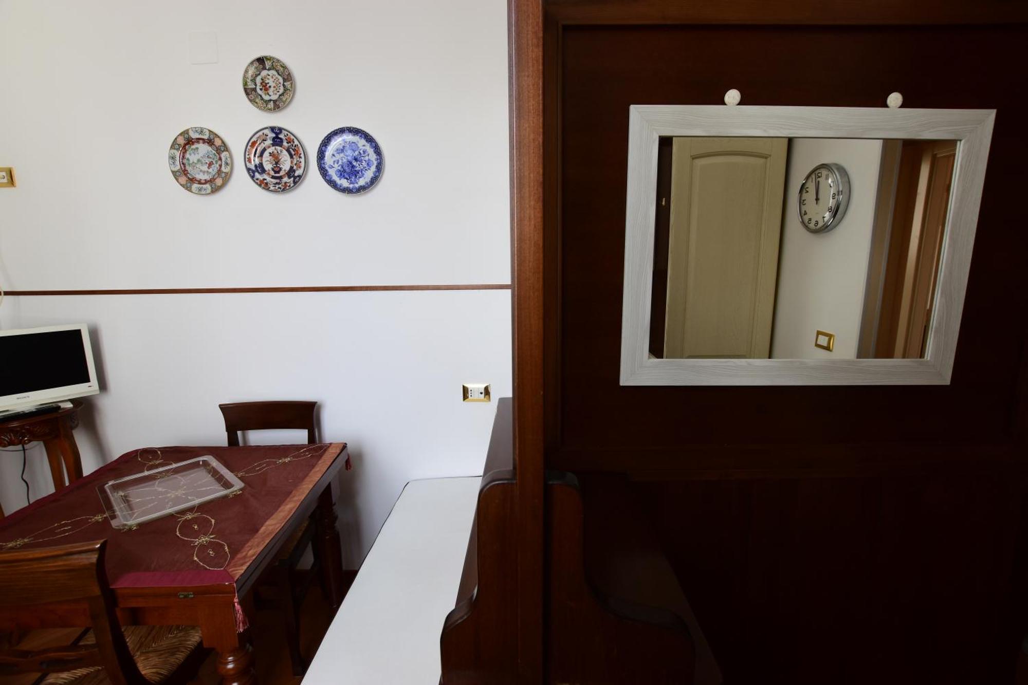 Classicosuitetti Attico Con Terrazzo Al Piano Apartment *