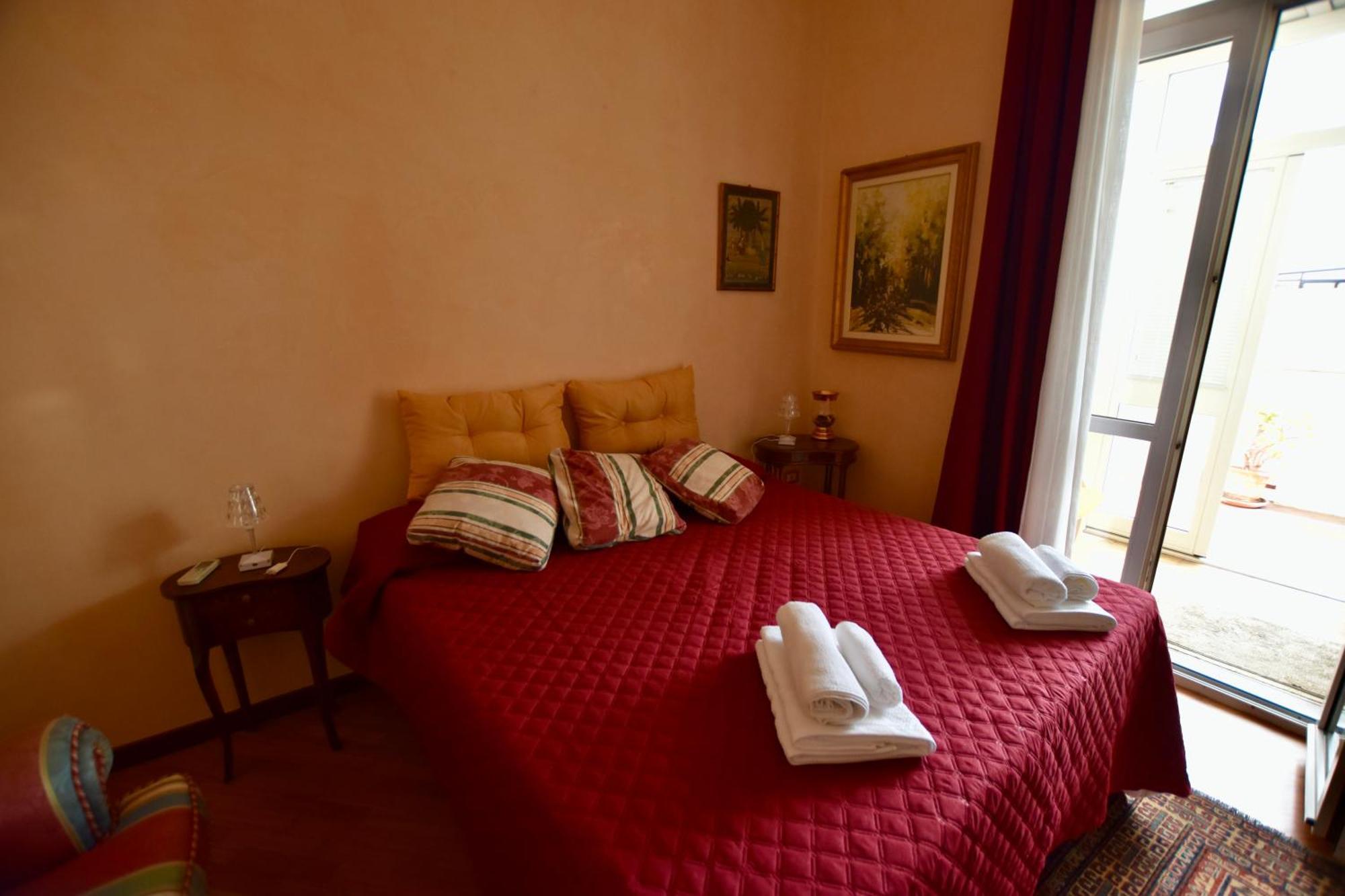 Classicosuitetti Attico Con Terrazzo Al Piano *